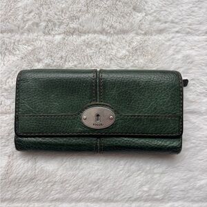 Fossil Forest Green Pebbled Leather Trifold Wallet | Key Print Interior